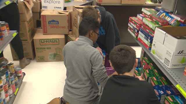 Parkway School District working to feed hungry children
