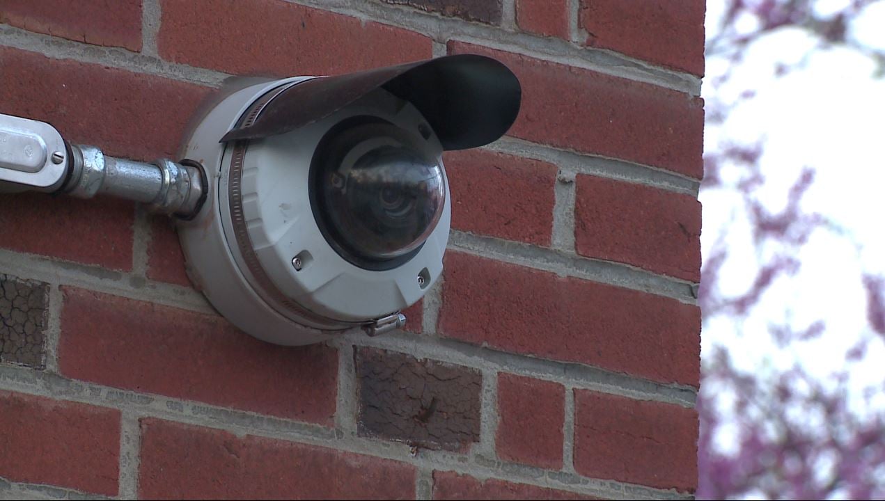 Neighborhood Security Cameras Help Solve Crimes In Central West 5342