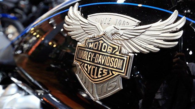 A Harley Davidson emblem is seen on a fuel tank of a motorcycle at the Dillon Brothers Harley Davidson dealership in Omaha, Neb., Tuesday, June 26, 2018. (AP Photo/Nati Harnik)