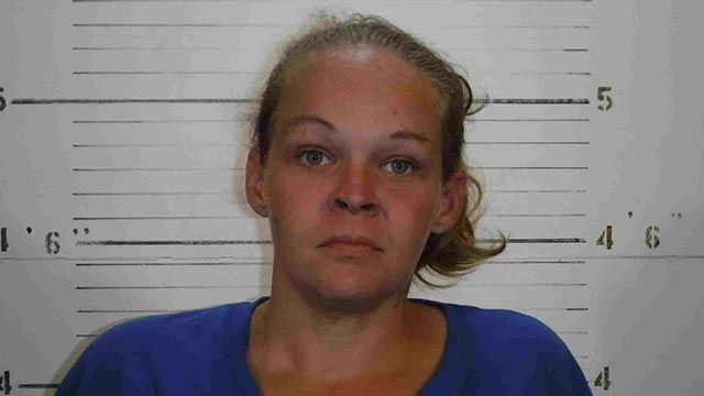 Kristin Smith, 33, is accused of assaulting an officer in Cahokia (Credit: St. Clair County Sheriff's Department)
