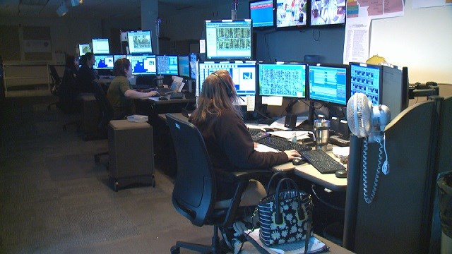 911 call centers throughout Illinois in danger of shutting down - KMOV.com